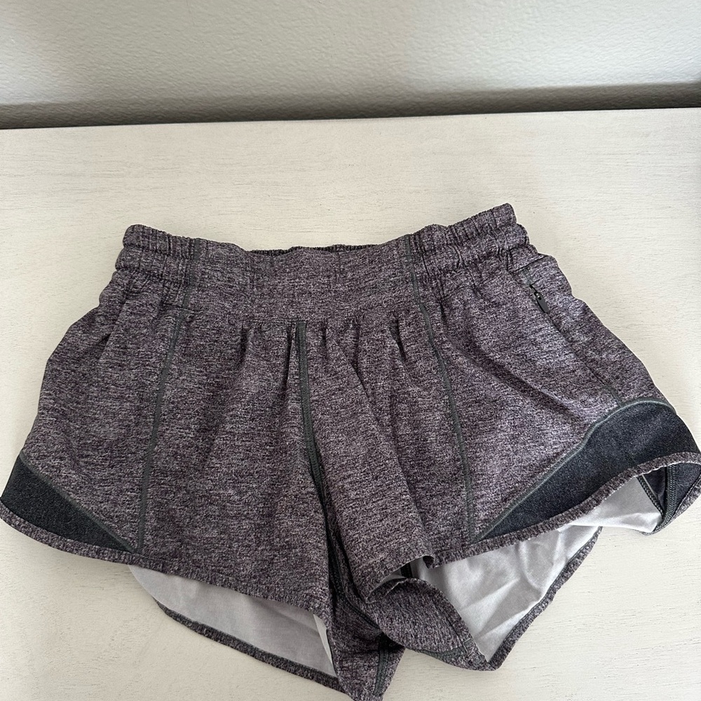 Lululemon Grey Hotty Hot Low-Rise Lined Short 2.5"